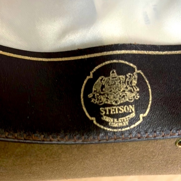 Stetson “Billy Kidd” Cowboy Hat. Custom Feather, beaded band.Light Brown.6 7/8’s - Picture 6 of 16